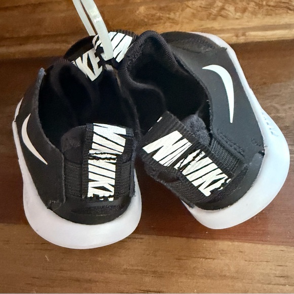 NIKE - Sneakers Kids toddler boys Flex Runner Baby/Toddler Shoes - NWT - Picture 5 of 6